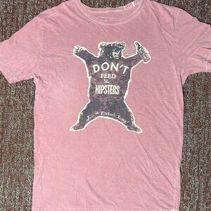 Lucky Brand hipster Graphic Men's T-Shirt small short sleeve casual tee red